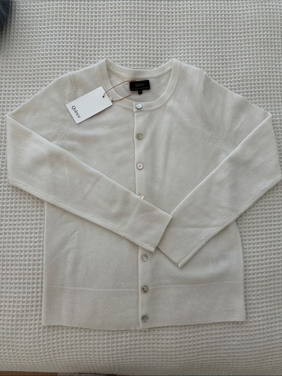 Quince Sweaters - Quince Women's Crewneck Mongolian Cashmere Cardigan in Off-White